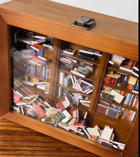 Anxiety Bookshelf | Shake Away Your Anxiety - Mateo Starr