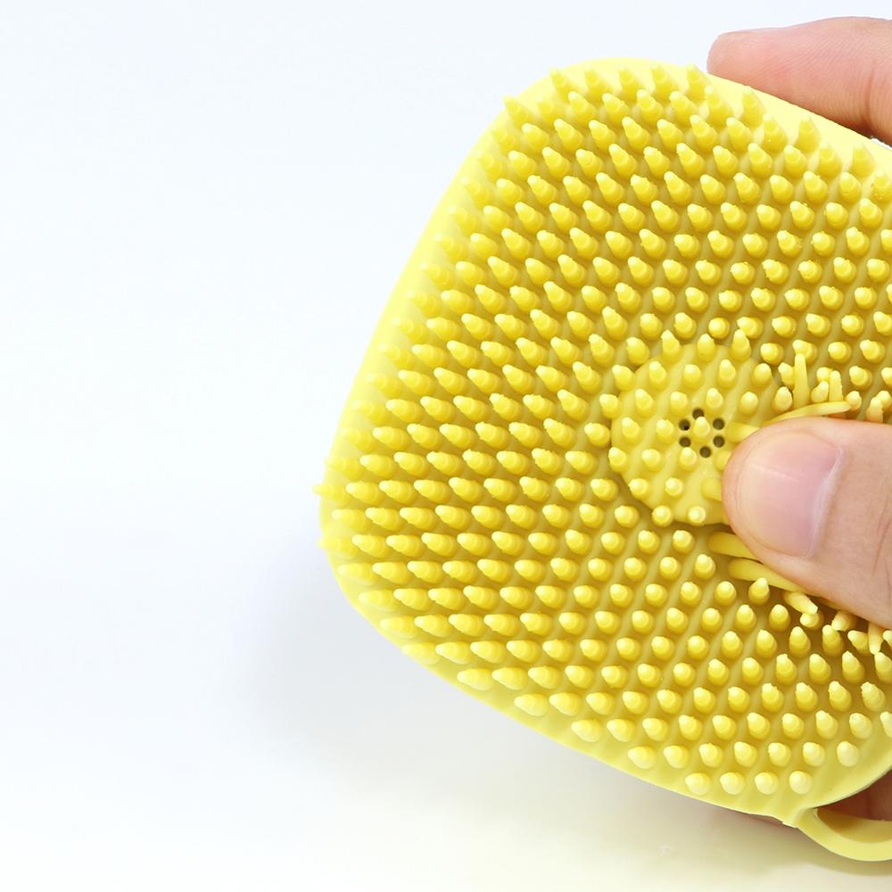 Cute Dog Bath Brush - Mateo Starr