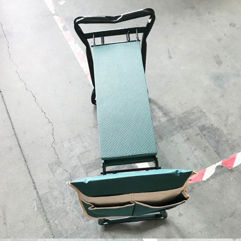 Garden Kneeler - Mateo Starr